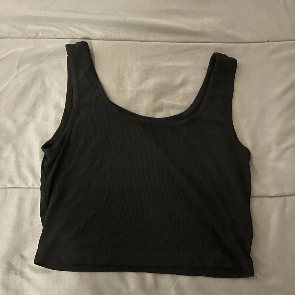 Black SHEIN cropped tank top